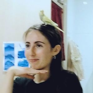 Meet your Posher, Ariane